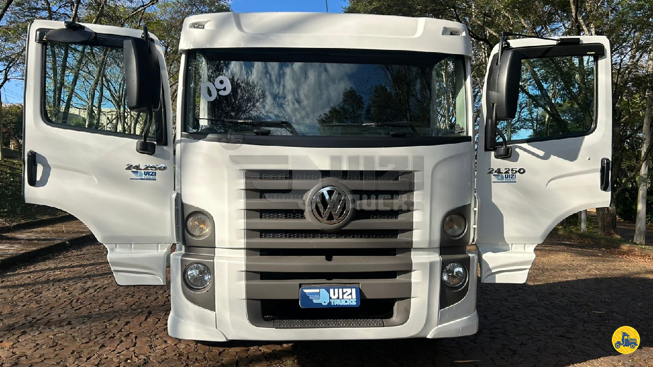 CAMINHAO VOLKSWAGEN VW 24250 Chassis Truck 6x2 Vizi Trucks DOIS VIZINHOS PARANÁ PR